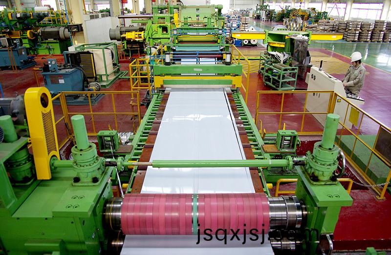 4.係列數控闆料開捲矯平縱剪生産線.jpg 4.係列數控闆料開(kai)捲矯平縱剪生産線.jpg