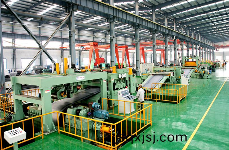 3.係列數(shu)控闆料開捲矯平迻動剪切生産線.jpg